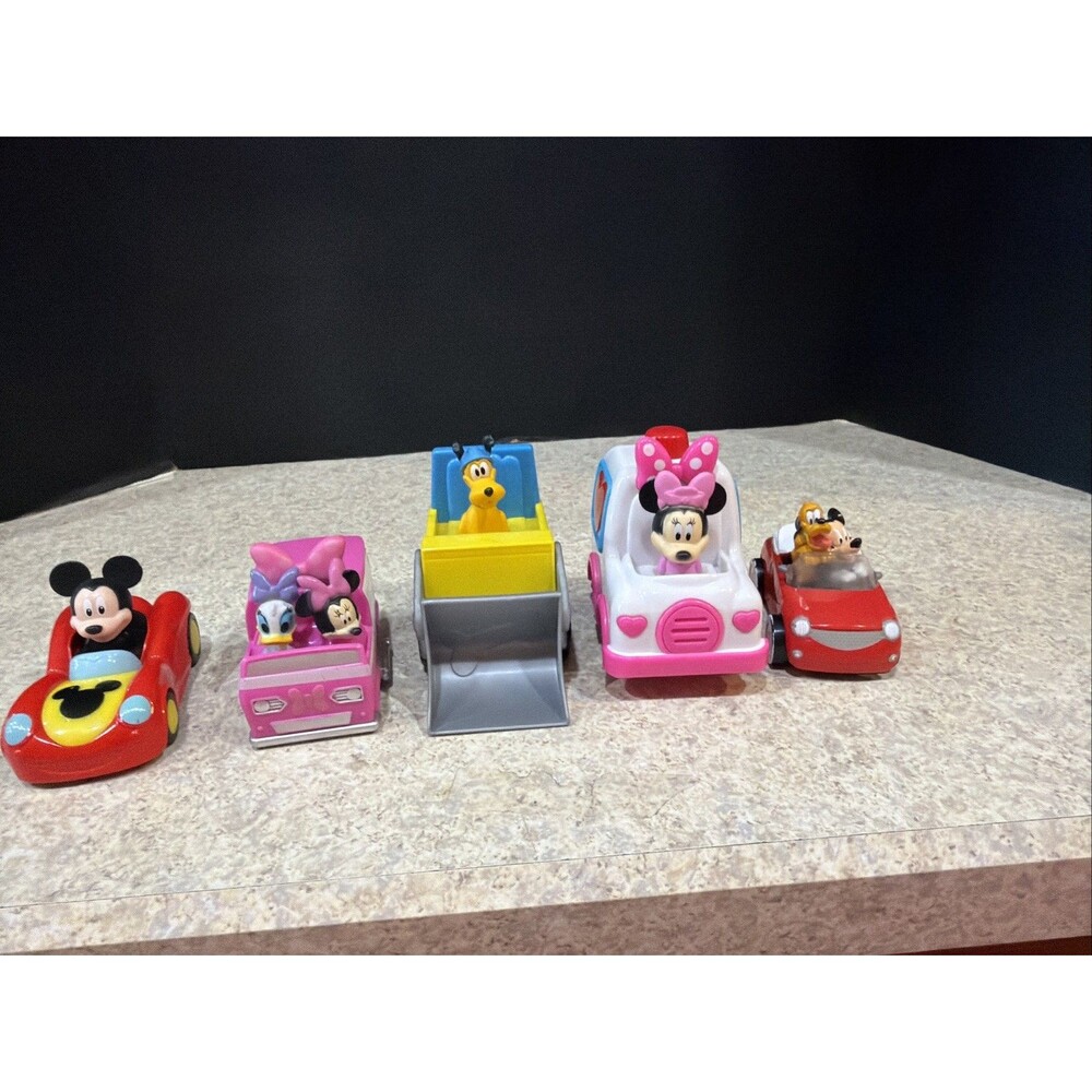 Disney lot of 5 vehicles, Mickey,Minnie,Goofy Pluto, Daisy cars